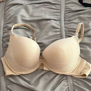 Cacique Cream Molded Cup Bra Intimates & Sleepwear